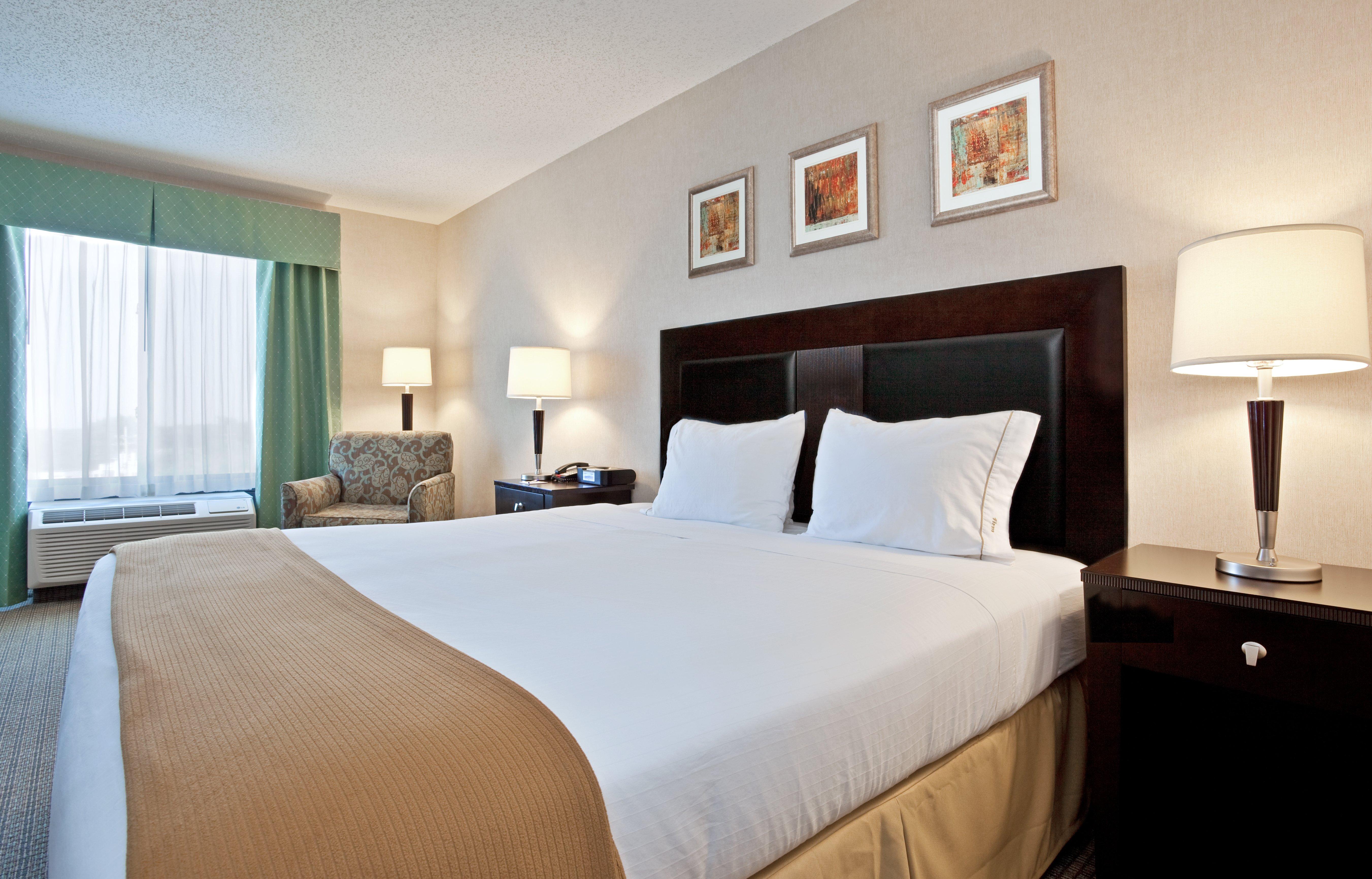 Resort Express & Erie An Ihg North East