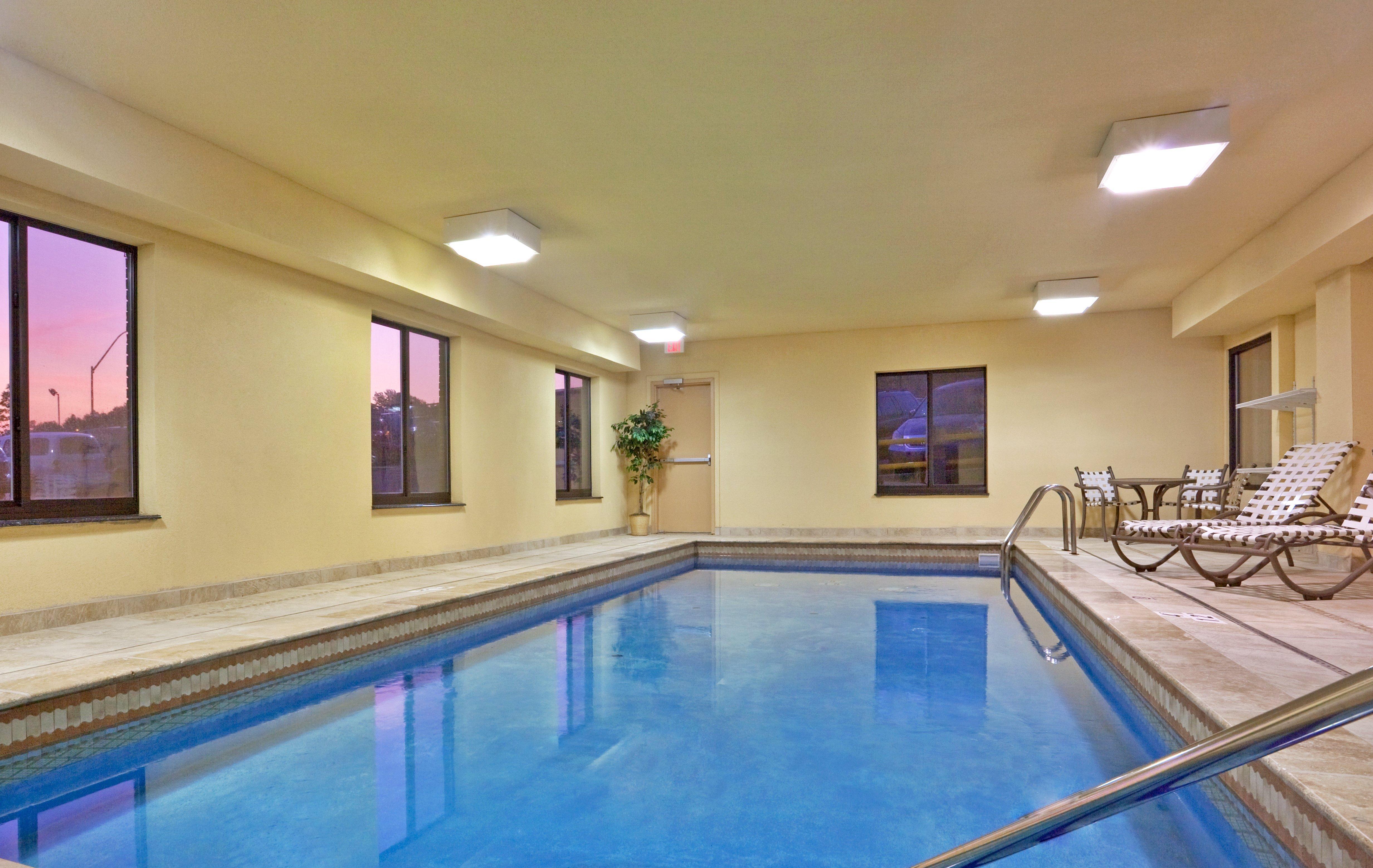 Resort Express & Erie An Ihg North East